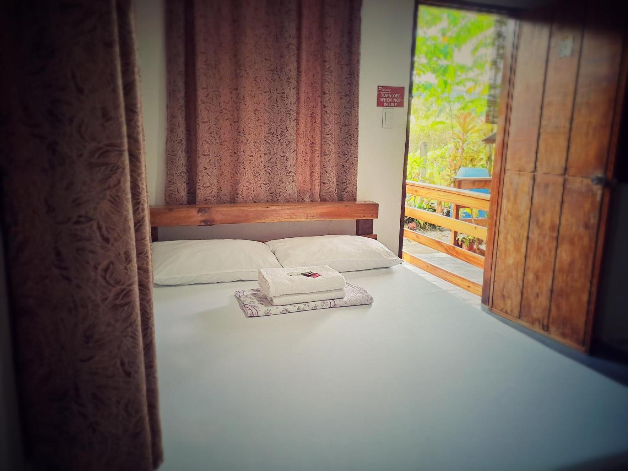 Nobi'S Inn, Port Barton ซาน วิเซนเต ภายนอก รูปภาพ